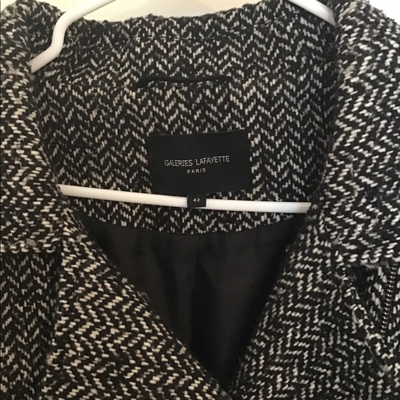 Winter coat - Picture 3 of 3